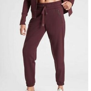 Maroon Athleta women’s sweats.